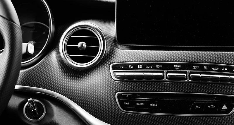 Disinfezione interno automobile